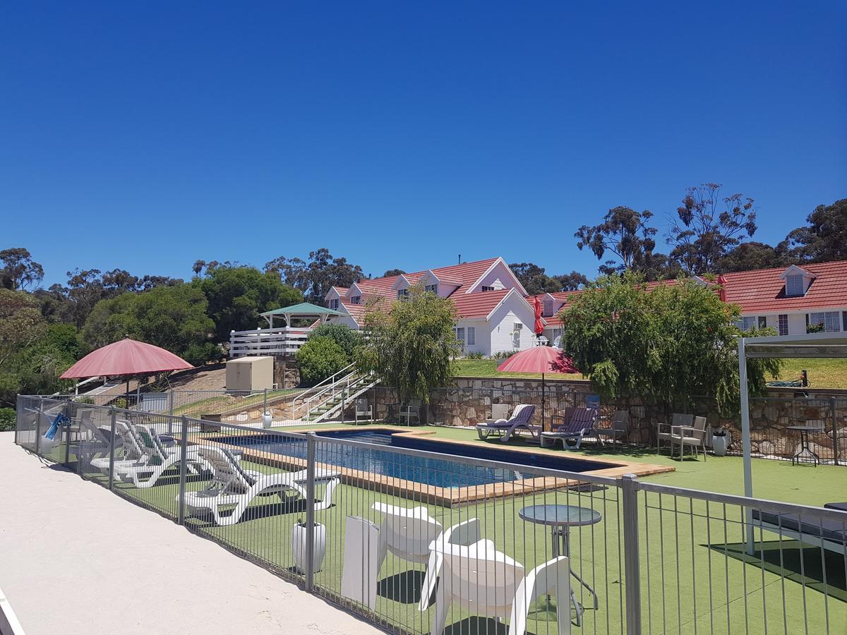 Clare Valley Motel Eksteriør billede